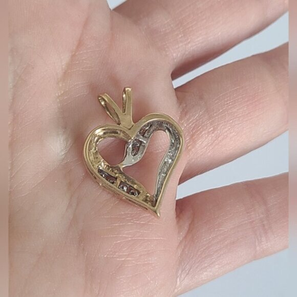 Vintage Luxury Classic 14K Yellow White Gold Two Tone Diamond Heart Pendant - Picture 4 of 10